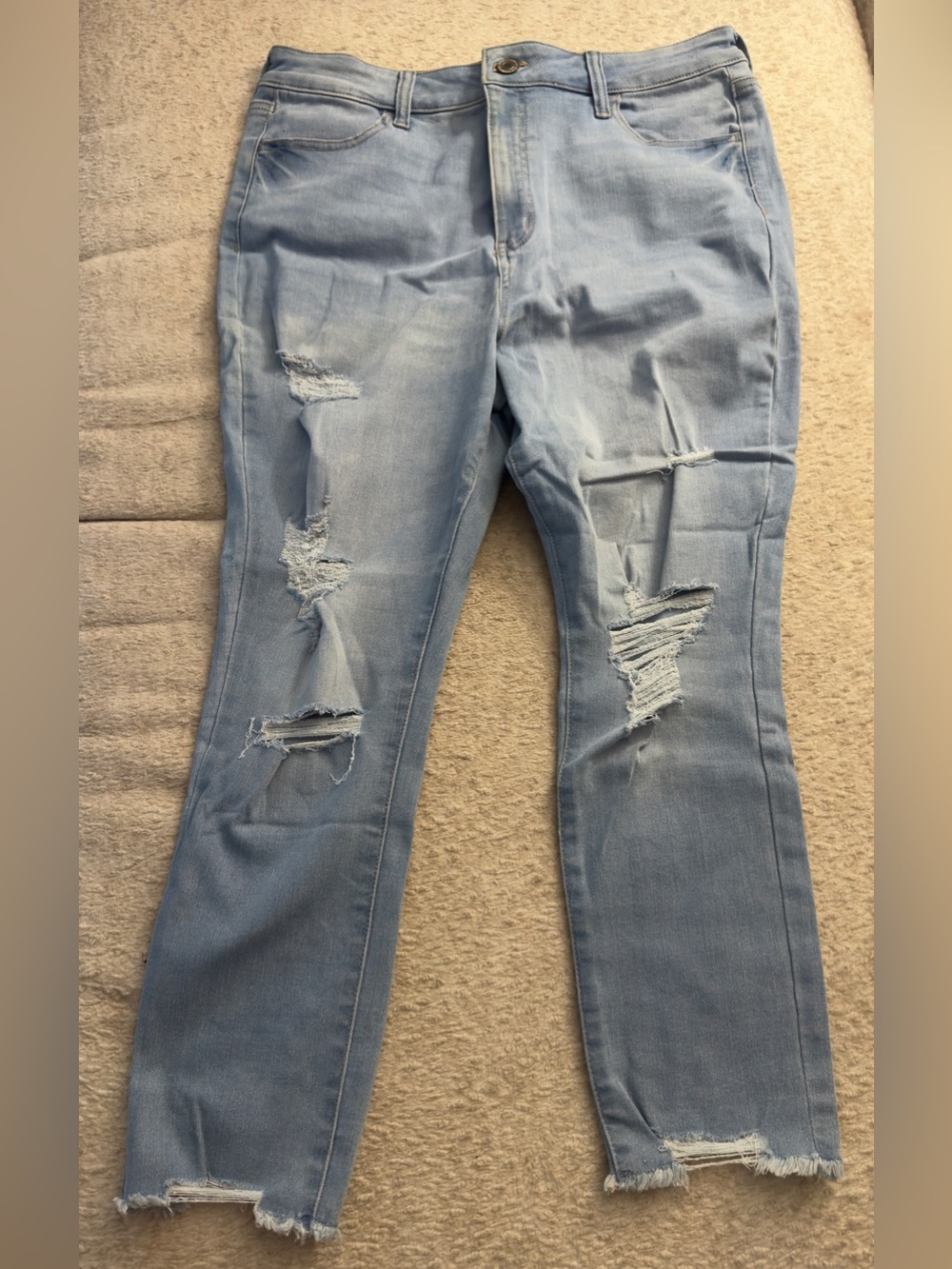SO Goods for Life Women’s Size 17/33W High Rise Jegging Distressed Jeans